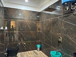 Raj Vilas Hotel & Resort Maharajganj