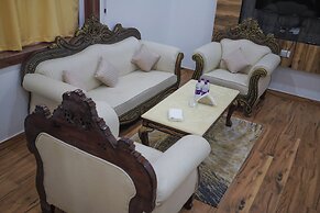 Raj Vilas Hotel & Resort Maharajganj