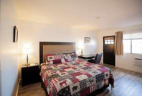 Riverwood Resort on the Gunnison