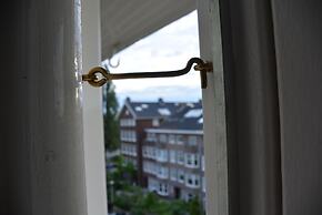 Top Floor 1-bed Apartment in Amsterdam