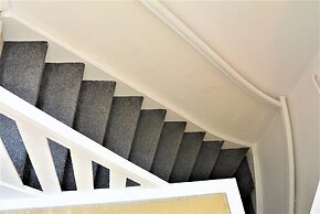 Cosy Amsterdam Apartment With City Views