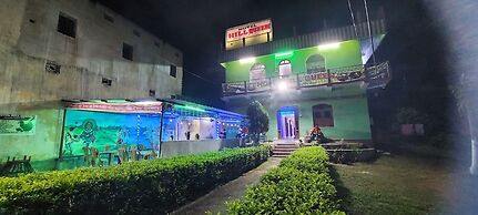 Hill Queen Hotel & Resturent Baghmundi