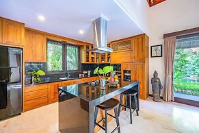 Puri Lana Villa by Nagisa Bali