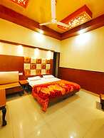 Goroomgo Hotel Revoli Amritsar