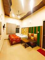 Goroomgo Hotel Revoli Amritsar