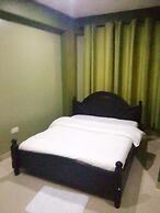 Suzie hotels