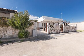 3789 Villetta Stella Castiglione by Barbarhouse