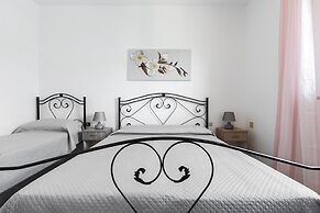 3789 Villetta Stella Castiglione by Barbarhouse