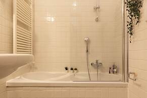 notaMi - Urban Retreat - Isola District