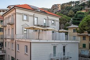 VILLA CADIZ APARTMENTS VARAZZE