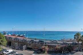 VILLA CADIZ APARTMENTS VARAZZE