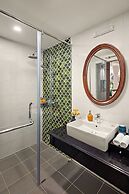 Eliana Premio Hanoi Hotel