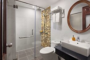 Eliana Premio Hanoi Hotel