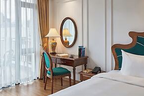 Eliana Premio Hanoi Hotel