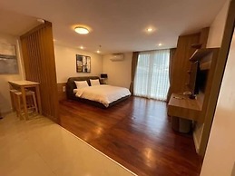 ViVi Avenue Thonglor