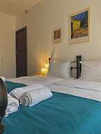 MOOD HOTEL KAZBEGI