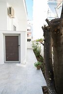 Stella s Minimal Lodge