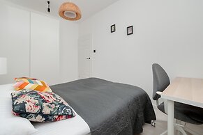 Łąkowa Apartment Łódź by Renters