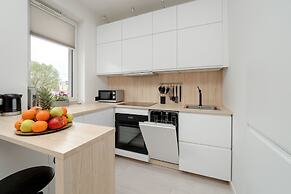 Łąkowa Apartment Łódź by Renters