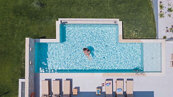 Star Luxury Villa I Gym and Playground