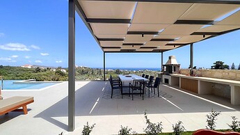 Star Luxury Villa I Gym and Playground