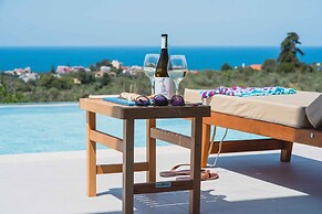 Star Luxury Villa I Gym and Playground