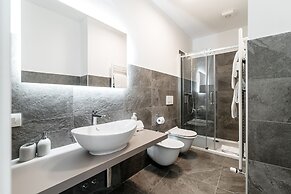 Friends & Family Retreat