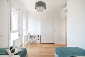 Friends & Family Retreat