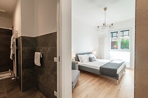 Friends & Family Retreat