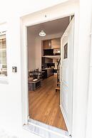 Neva's Apartment's in Center Chania 1 & 2