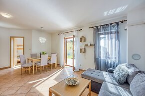 Sv. Jakov Family Apartment