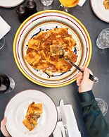 Radisson RED Hotel & Radisson RED Apartments, Kraków