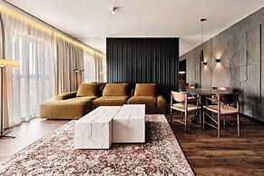 Radisson RED Hotel & Radisson RED Apartments, Kraków