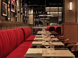 Radisson RED Hotel & Radisson RED Apartments, Kraków