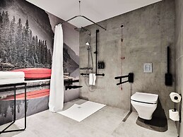 Radisson RED Hotel & Radisson RED Apartments, Kraków