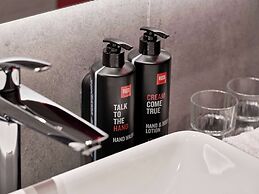 Radisson RED Hotel & Radisson RED Apartments, Kraków