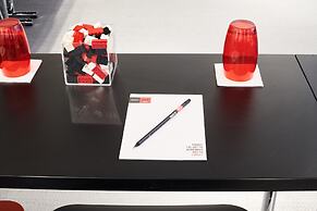 Radisson RED Hotel & Radisson RED Apartments, Kraków