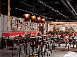 Radisson RED Hotel & Radisson RED Apartments, Kraków