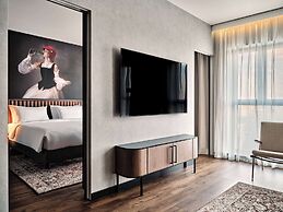 Radisson RED Hotel & Radisson RED Apartments, Kraków