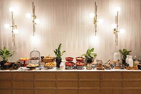 Radisson RED Hotel & Radisson RED Apartments, Kraków