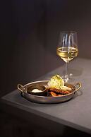 Radisson RED Hotel & Radisson RED Apartments, Kraków