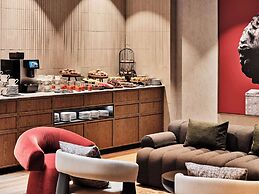 Radisson RED Hotel & Radisson RED Apartments, Kraków