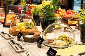 Radisson RED Hotel & Radisson RED Apartments, Kraków