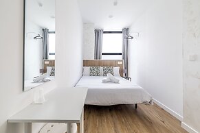 AYZ Princesa - Auto check-in property
