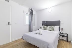 AYZ Princesa - Auto check-in property
