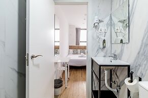 AYZ Princesa - Auto check-in property