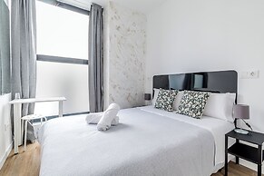 AYZ Princesa - Auto check-in property