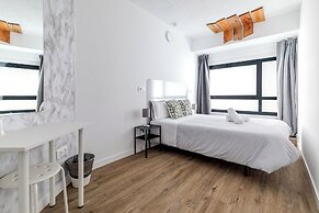 AYZ Princesa - Auto check-in property