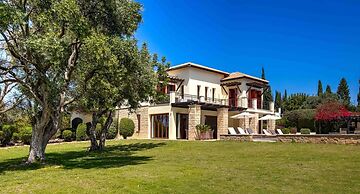 Villa 327 Galinios in Kouklia