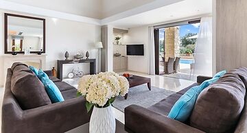 Villa 327 Galinios in Kouklia